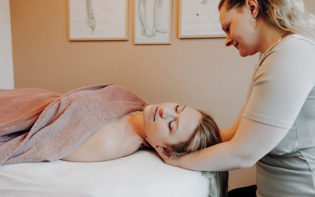 Kæbespændinger og tandskæren – når stress bider sig fast